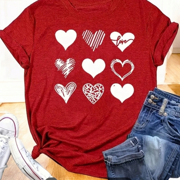 New!  Soft Red Women's Heart Tee  short sleeves  sz Xlarge - Picture 1 of 6